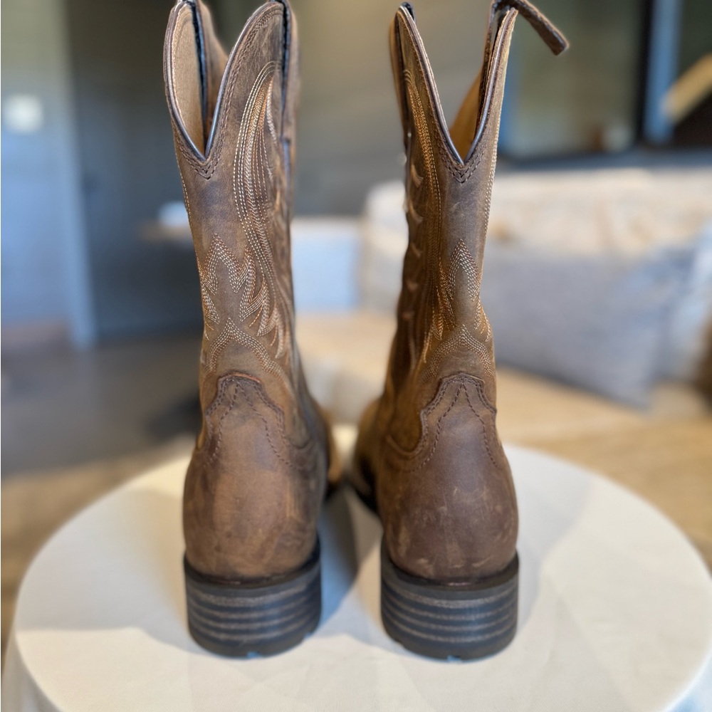 Ariat Distressed Brown Hybrid Rancher Western Boot, Like New, See Flaw Details - Picture 3 of 9